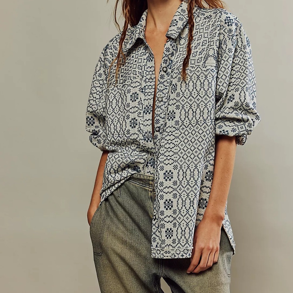 So Long Summer Jacquard Buttondown